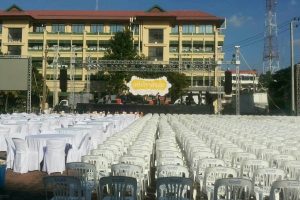 โต๊ะลงทะเบียน เก้าอี้เช่าพร้อมผ้าคลุม โต๊ะจัดเลี้ยงให้เช่า