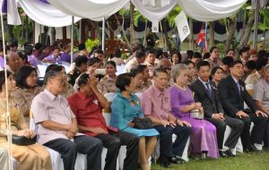 เต็นท์ผ้าใบทรงโค้ง เต็นท์ผ้าใบขนาดใหญ่ อกาเต็นท์ผ้าใบ