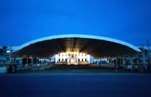 เต็นท์ผ้าใบทรงโค้ง เต็นท์ผ้าใบขนาดใหญ่ อกาเต็นท์ผ้าใบ