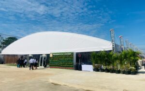 เต็นท์ผ้าใบทรงโค้ง เต็นท์ผ้าใบติดแอร์ อกาเต็นท์ผ้าใบ