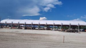 เต็นท์ผ้าใบทรงโค้ง เต็นท์ผ้าใบขนาดใหญ่ อกาเต็นท์ผ้าใบ