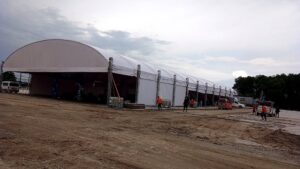 เต็นท์ผ้าใบทรงโค้ง เต็นท์ผ้าใบขนาดใหญ่ อกาเต็นท์ผ้าใบ