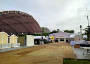 เต็นท์ผ้าใบทรงโค้ง เต็นท์ผ้าใบขนาดใหญ่ อกาเต็นท์ผ้าใบ