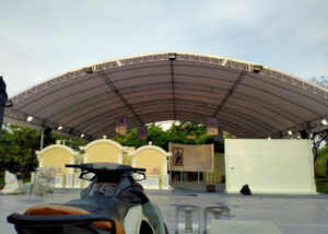 เต็นท์ผ้าใบทรงโค้ง เต็นท์ผ้าใบขนาดใหญ่ อกาเต็นท์ผ้าใบ